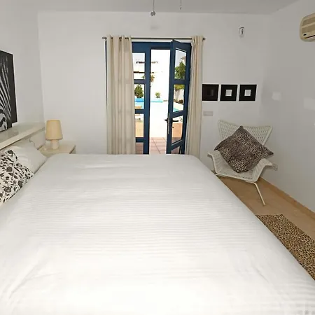 Casa Laura Коста Бланка